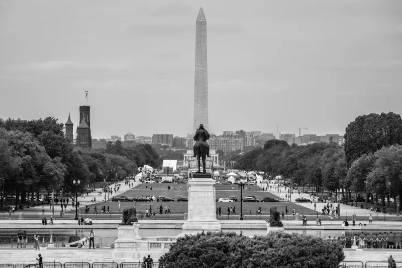 Nine Hundred Dollars and a Dream: The Farm Boy Who Built America's Hotel Kingdom